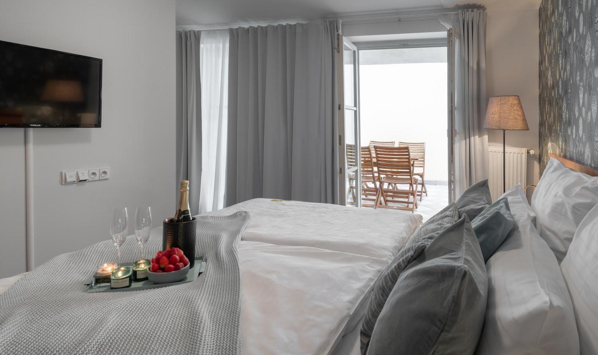 4 Elements Apartment Prag